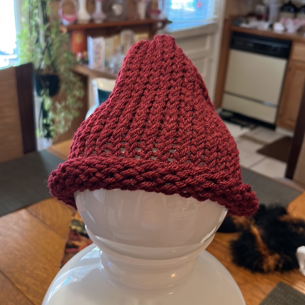 Beautiful Girl’s Handmade knit Burgundy Hat and scarf with Pompoms ends scarf - Picture 6 of 9